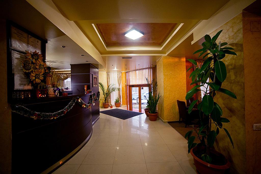 Hotel Havana Constanţa Exteriör bild